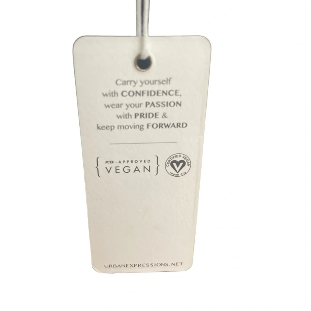 URBAN EXPRESSIONS Annabelle Crossbody
VEGAN LEATHER CLOSURE ANIMAL PRINT - Picture 9 of 9